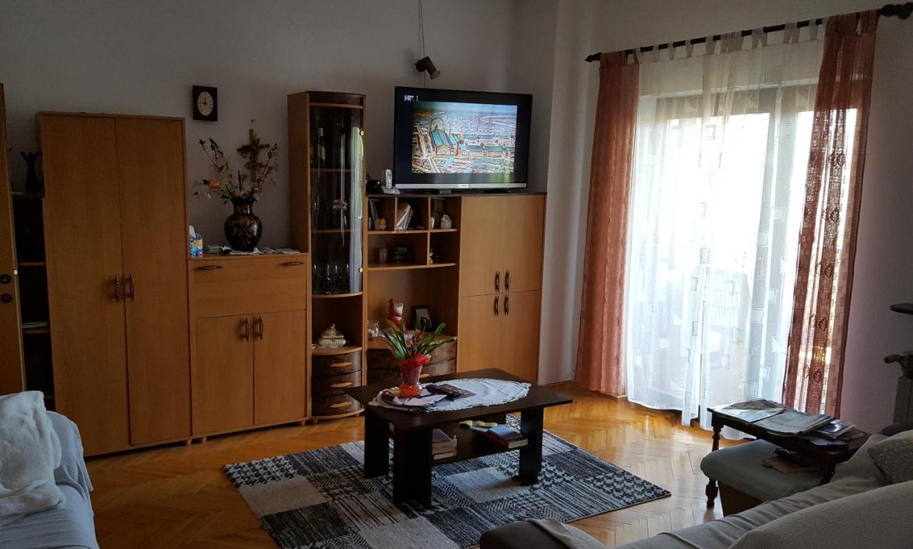 Apartman Zvjezda Biograd Na Moru Exteriér fotografie