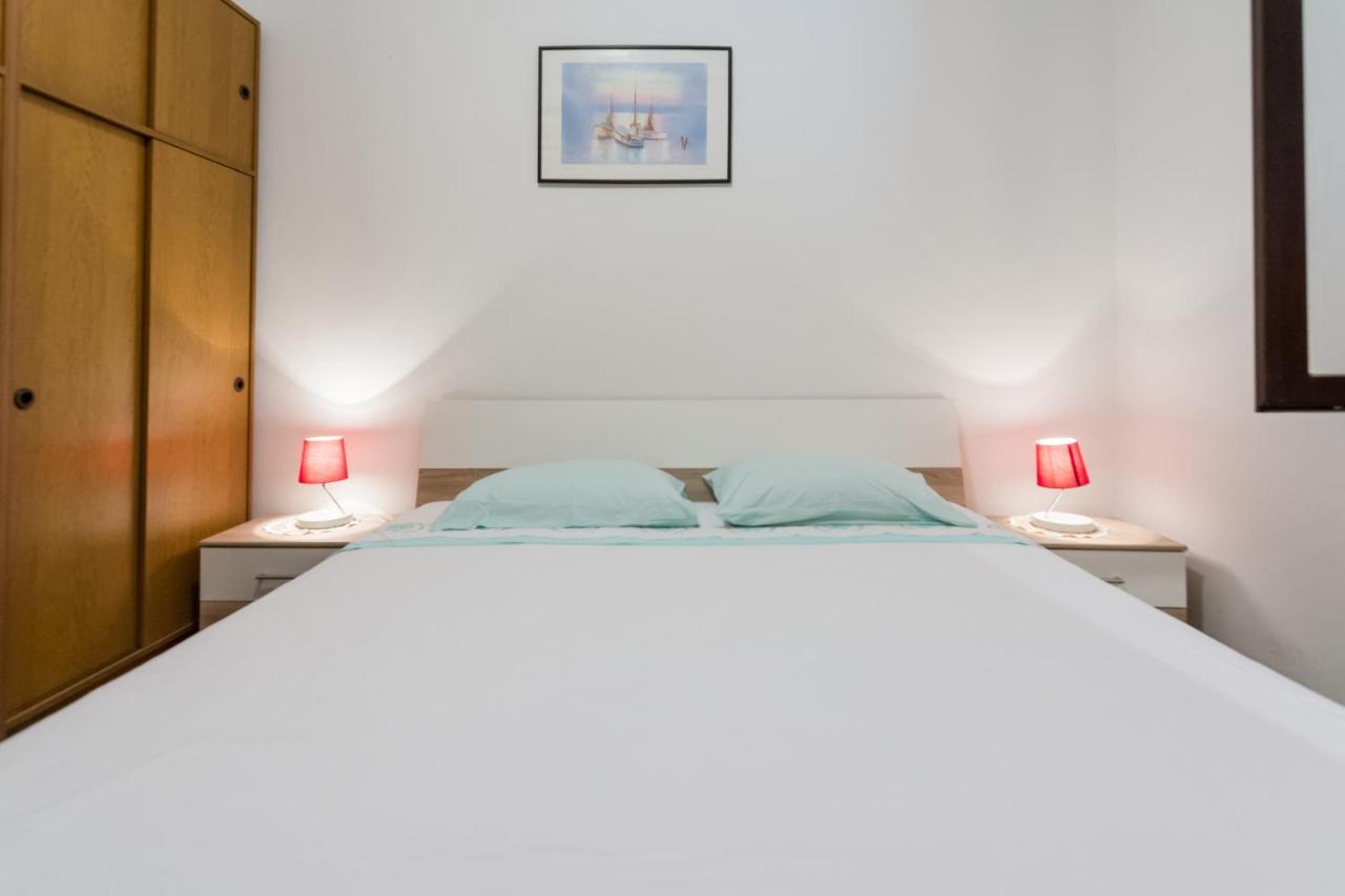 Apartman Zvjezda Biograd Na Moru Exteriér fotografie