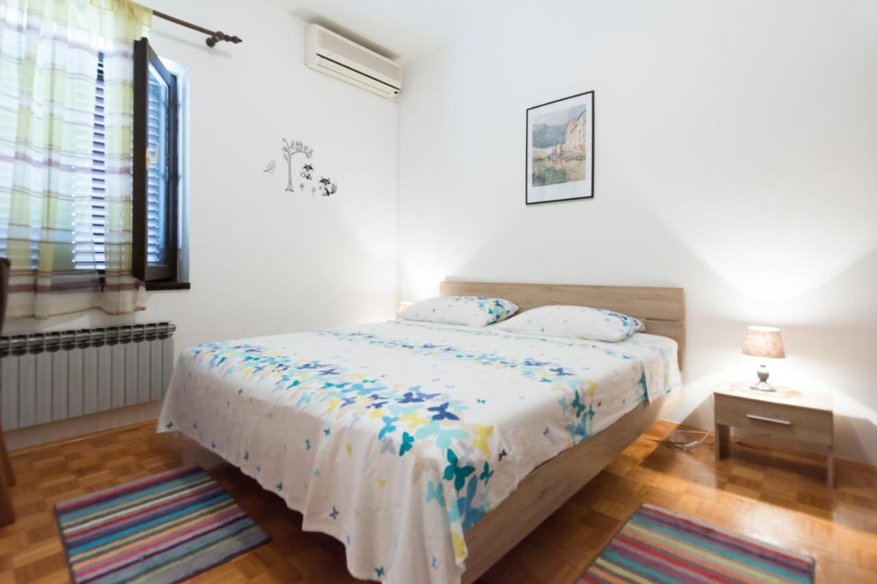 Apartman Zvjezda Biograd Na Moru Exteriér fotografie