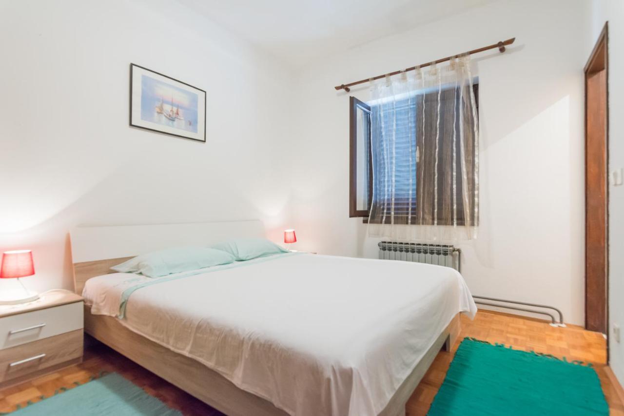 Apartman Zvjezda Biograd Na Moru Exteriér fotografie