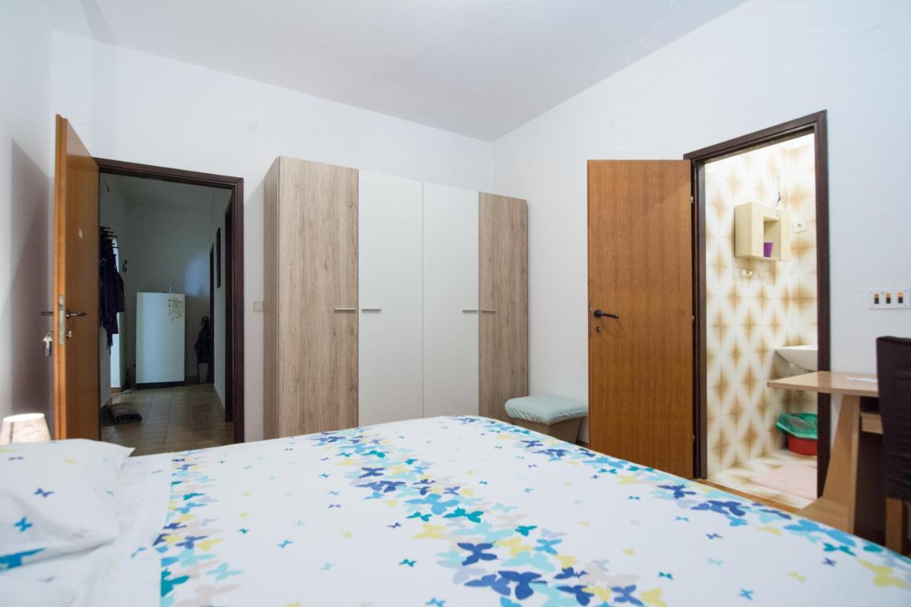 Apartman Zvjezda Biograd Na Moru Exteriér fotografie