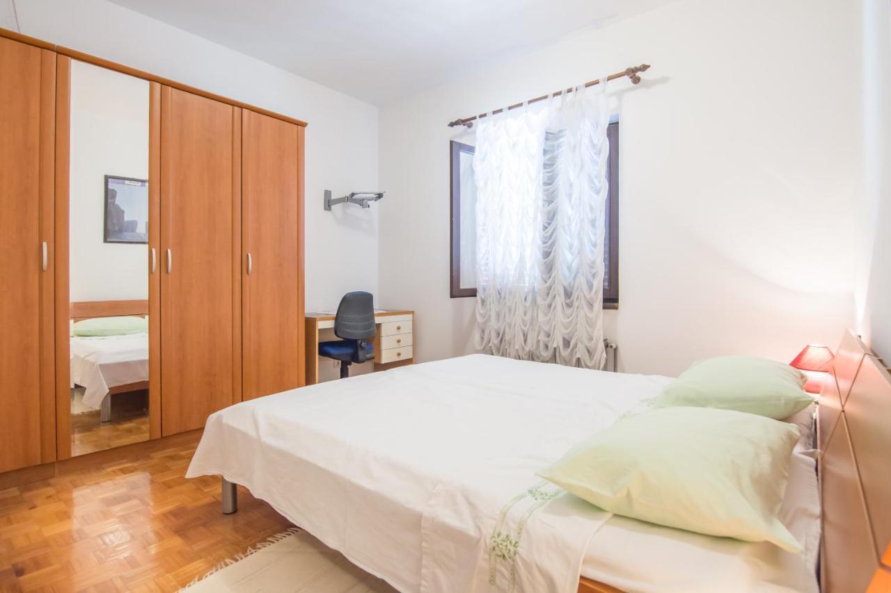 Apartman Zvjezda Biograd Na Moru Exteriér fotografie